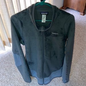 Mens Patagonia R3 Fleece Jacket (XL, grey)